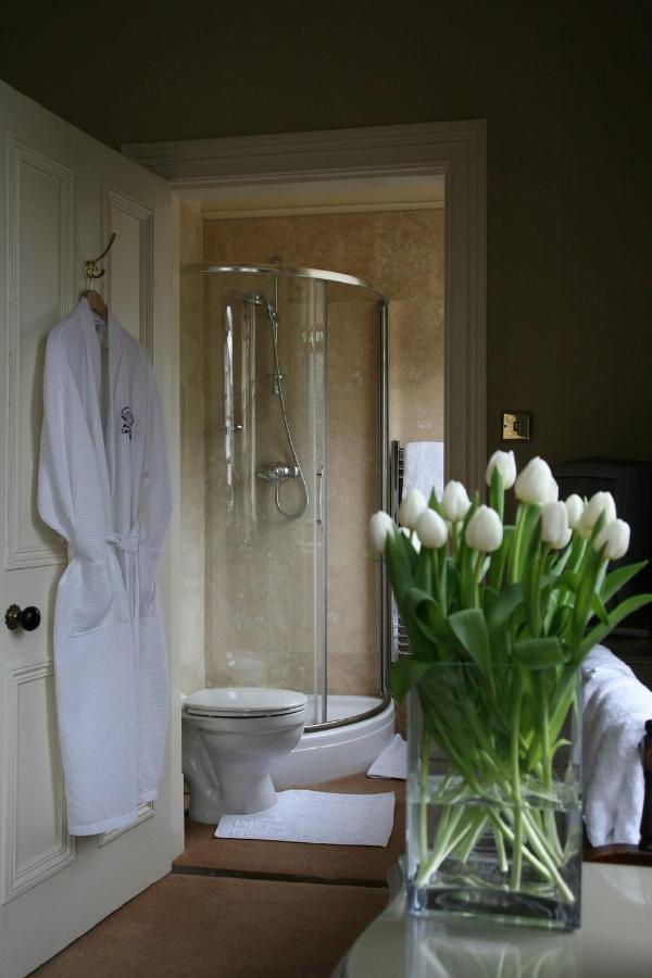 Alexandra Court Bed & Breakfast Harrogate Eksteriør bilde