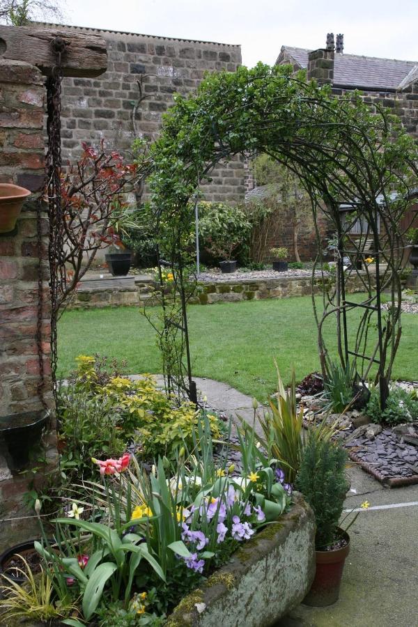 Alexandra Court Bed & Breakfast Harrogate Eksteriør bilde